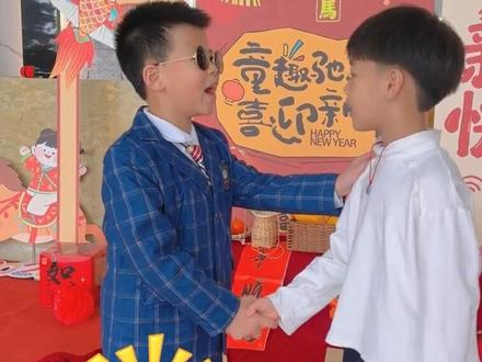 幼儿模仿香港吴董偶遇发小振东兄#振东兄 #吴镇明