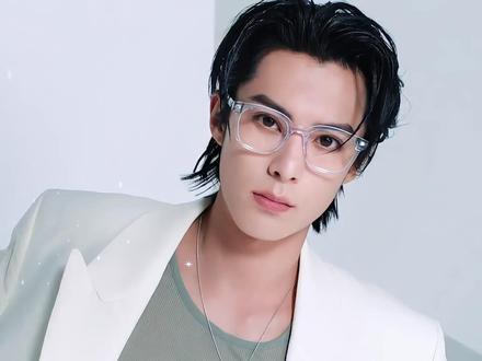 顶流保质期不过 3 年?王鹤棣用《黑夜告白》砸穿这个铁律。 #王鹤棣 #明星 #娱乐 #黑夜告白 #顶流
