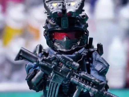 这应该是每个三角洲玩家都无法拒绝的吧!!真的太帅啦!#三角洲行动 #威龙 #积木人仔 #玩个很新的东西 #有男生会拒绝这个玩具吗