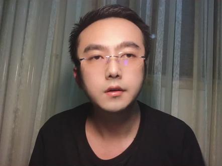 学历差距太大的两个人,适合在一起吗? #学历 #恋爱