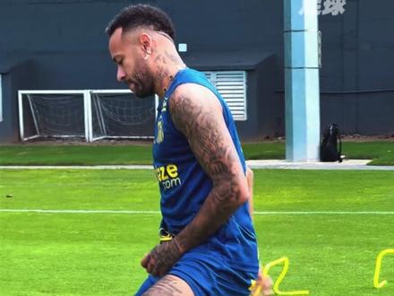 踢不了世界杯就原地退役,内马尔还能有最后一舞的机会吗 #内马尔 #FCONLINE #FCOL金球计划 #巴西队 #世界杯