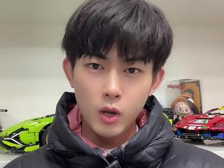 领克 03 车主狂喜!原厂大尾翼两驱版也有了🔥 #新款领克03 #领克03 #原厂大尾翼 #领克改装 #国产车 #汽车升级 #领克车主