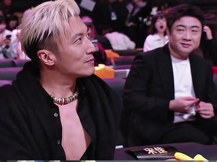 这个热点新闻太逗了。#乔杉 #谢霆锋