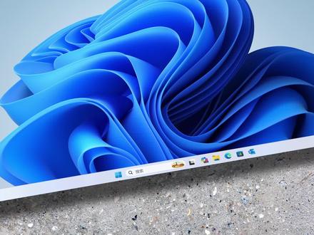 Windows 11 任务栏这样设置,瞬间清爽 装完Win11,任务栏看着乱?三招搞定:
1️⃣ 移除不需要的快捷方式
2️⃣ 关掉烦人的小组件
3️⃣ 任务栏从居中改靠左
53秒,让你的任务栏干净又顺手✨
#Windows11 #电脑设置 #任务栏 #桌面美化 #干货分享