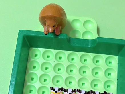 儿童益智桌游 小刺猬找妈妈#小刺猬找妈妈 #益智玩具