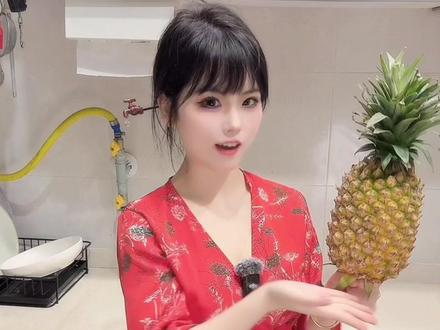 天气太热了,做一个清清爽爽的菠萝咕咾肉吧