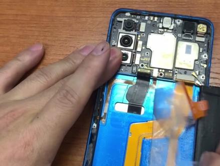 #手机维修 #爆屏修复 华为nova6 荣耀v30 V30pro 更换屏幕总成教程#专业的事交给专业的人