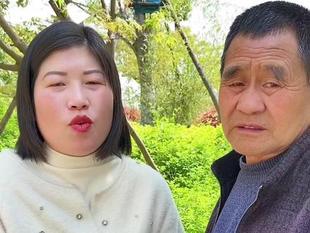 二叔外号的来历:河南豫剧卷席筒里的主人公“小仓娃”,他的仁义、善良正是二叔身上的品质。只是我的二叔辛苦了一辈子,委屈了一辈子……#真实故事记录 #你养我小我养你老 #世界上最爱我的人 #河南豫剧 #卷席筒
