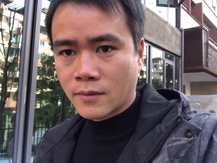 断桥铝封阳台用什么材料的好?看看这家,尤其是一楼跟别墅最实用 #门窗人 #门窗安装 #门窗 #断桥铝门窗 #封阳台落地窗