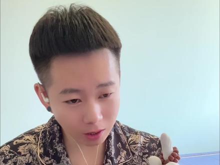 继续分享:今天说一下五项里的套词,它比散磕就多了押韵,剩下都是一样的规矩 大家仔细听下视频就可以了。另外我再重复一下关于《单字读音》的说法,其实就是多音字而已,比如一个《单》字可以组成不同的词汇,可以运用到不同的句子。Dan单个 chan缠绵 shan善变 zhan站立,这是组句子用的声母,韵母而已。在散套里抓单字读音就是抓语无伦次 并不是单字读音是个单独的规矩。就是后玩的这帮孩子乱编出来的,他们都不懂单字读音是什么意思,大家可以去百度搜索单字读音是什么意思 百度会给你解释清楚。好了 今天就说到这 有缘江湖见,散会。#原创视频 #五项 #另类过滤点 #另类文艺复兴 #五项过滤点