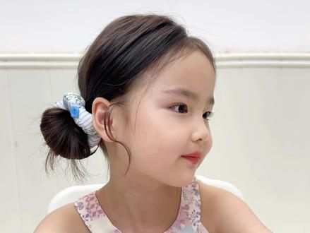教你怎么把普通的扎发变洋气‖摆脱路人感扎发#四月第一天 #儿童扎发 #女童扎发教程 #女童编发 #生女儿就是用来打扮的
