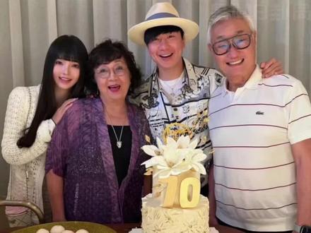 林俊杰女友七七同学爆料#林俊杰#恋情 #娱乐圈 #网红