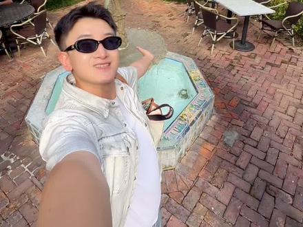 全球最大1800平麦当劳🍔是怎样的体验 今天带你们体验👉🏻在位于美国奥兰多的世界最大麦当劳吃饭是怎样的体验?
#奥兰多 #世界最大麦当劳 #环球旅行 #美国旅游