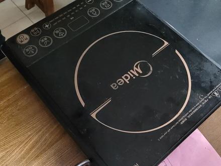 按键式电磁炉通病,开机滴的一声后面板无任何反应,不启动。