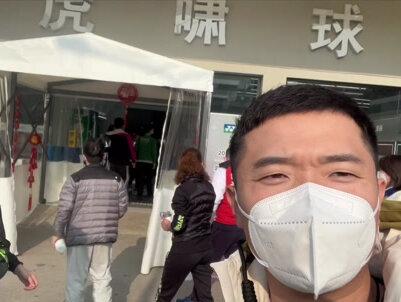 #羽毛球 #羽毛球装备 #尤尼克斯 #羽毛球拍推荐 #羽毛球拍测评 @王小羽🏸
