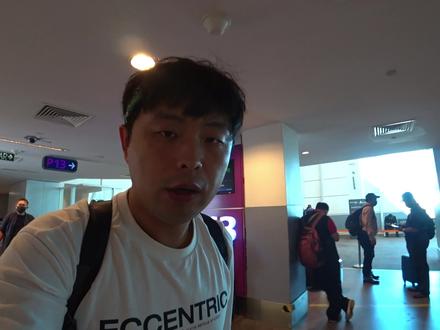 入境印度尼西亚,一路刷新认知,一路紧张刺激【东南亚34】 #印度尼西亚 #雅加达 #东南亚旅行 #印尼美食