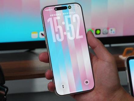 iOS 26.5🌈流光彩虹壁纸夯爆了!! #iOS #iPhone #iOS26 #壁纸 #美学