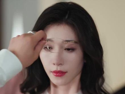 #王格格王皓祯方夏太癫了 王格格新剧又疯又爽,就这个女本位“癫剧”带感!#方夏