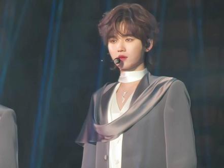 我家抖帝来啦@时代少年团-宋亚轩
#宋亚轩