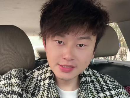 去年喊退票,今年厚着脸皮再来,老时间老地方,风里雨里,一直等你。#音乐节 #佛山草莓音乐节 #草莓音乐节 #佛山音乐节 #音乐节现场