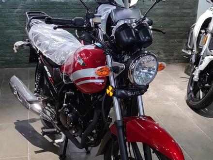 铃木GR150圆灯复古版