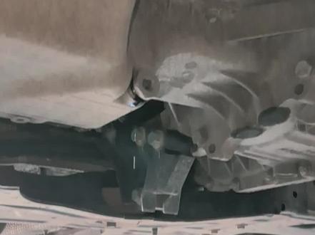 东风风神奕炫GS保养车,更换机油滤芯,更换空调滤芯,更换空气滤芯,更换壳牌全合成机油,周口顺鑫,科学养车,专业维修保养,在我们家保养三十万公里无大修,因为我们用的都是真材实料,从不偷工减料,把活干好客户还来的初心不变,严格按照正规流程保养车,我们的机油假一赔三,买贵退差价,没有任何套路,实打实的为车辆保养养护而做好每一项任务
