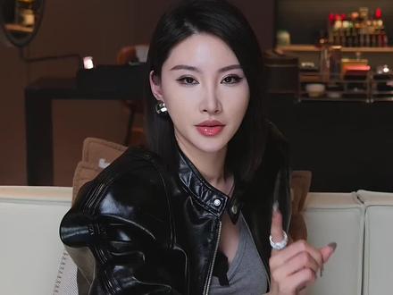 不仅能做脸,头和颈都给包了,这样的仪器还是头次见 #jovs超膜刀美容仪 #jovs千金肌
