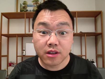 碳水哥把芝麻酱当饮料喝,这是在忽悠美国人吗?这是在忽悠我,我是一个从小就见过石磨磨芝麻油的,我还非要尝试一下。。。