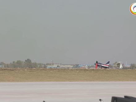 老飞解密:歼20为什么还用减速伞减速?#歼20