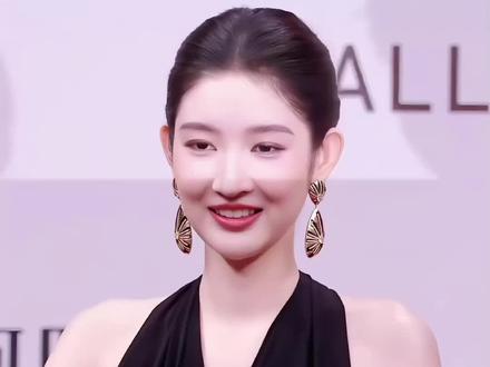 被王姐萌晕了 #王玉雯 #龚俊 #俊玉良缘 #星光大赏