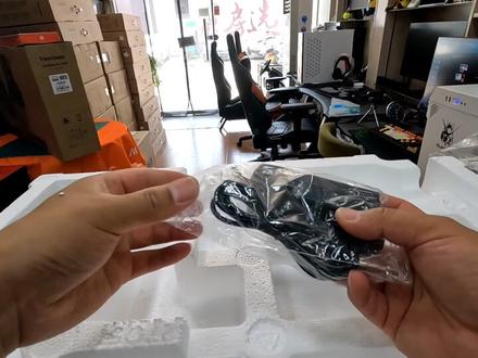 冠捷玛雅27寸曲面165 HZ-1500R曲率旋转升降电竞显示器#diy电脑 #显示器 #冠捷 #冠捷玛雅27