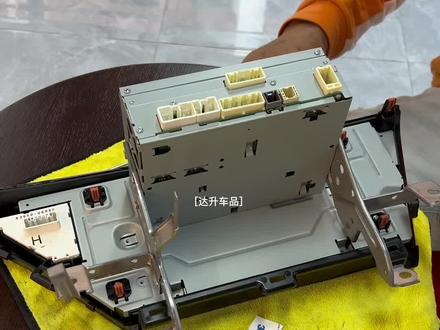 19款凯美瑞360排线转接教程#丰田凯美瑞 #每天一个用车知识 #专业的事交给专业的人 #改装