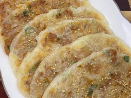 不用揉面擀面,用手抓饼就能给孩子做好吃的鲜肉锅盔,鲜香多汁,香酥掉渣,外酥里嫩,孩子特别爱吃#手抓饼新吃法 #儿童美食 #早餐 #小学生早餐