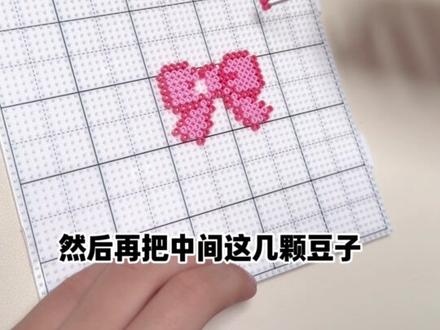 你们更喜欢谁的创意呢?#拼豆#母女日常 #LIPO李白眼镜 #为什么要选择李白眼镜 #李白眼镜就是稳