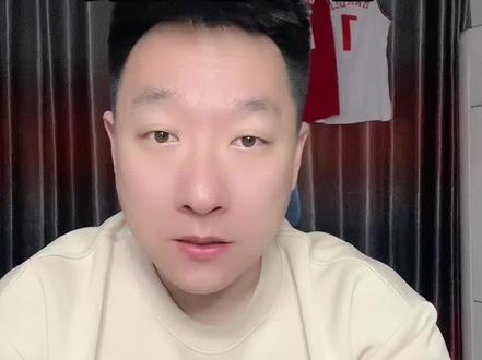 哈登遭遇右手拇指骨折,到底严重不严重#哈登 #米切尔 #骑士 #dou来nba