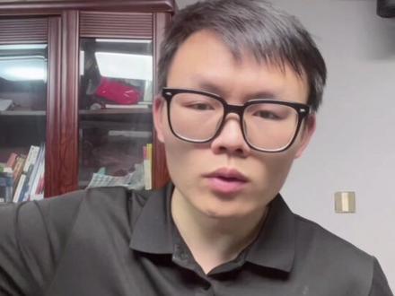 不会拍视频,害怕镜头的老板偷着乐吧#分身#ai