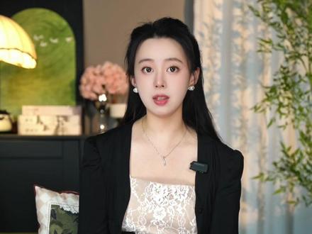 抖音独家|中国“神”操作,把老外看懵了 国际足联向中国开出近 20 亿世界杯转播天价,比印度报价高出 7 倍,四年直接翻倍,摆明坐地起价收割国人。面对老外傲慢讹诈,中国坚决不妥协。如今国内草根联赛火爆出圈,融合历史文化尽显本土情怀,不靠世界杯也能踢出自己的精彩,老外反倒主动求访华谈判!
#全球创作者计划 #国际足联 #世界杯 #2026世界杯#足球