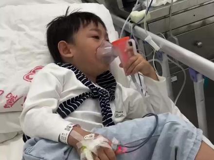 甲流后咳嗽不止,建议蒸花椒黑皮梨吃,"先蒸后焖,温肺化饮消痰止咳"#福在福山 #甲流 #花椒黑啤梨