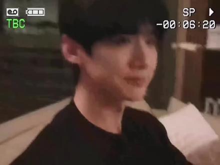 恭喜《难哄》,一周年快乐呀,最爱难哄@白敬亭 @章若楠 以延为定不说再见 温柔延续@影视剧难哄(不说再见版)