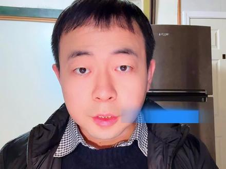 姚顺雨出任首席 AI 科学家,27 岁清华学霸掌舵腾讯AI 27 岁清华学霸掌舵腾讯 AI 下半场,姚顺雨出任首席 AI 科学家。98 年出生的姚顺雨,从清华姚班到 OpenAI,再到腾讯首席 AI 科学家,代表 AI 从“会说话”迈向“会干活”的下半场时代正式开启。#姚顺雨 #腾讯 #ai #人工智能 #硅谷 #OpenAI #大模型 #GPT #清华 #硅谷梅强