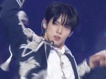 ZB1年末骑士物语舞台#zb1 #mma #娱乐评论大赏