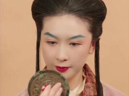 果然高雅的人都好色~ #传统美学 #汉服#明朝#配色 #设计