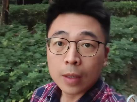 新鲜出炉的ADP小非农数据,对跨境电商和投资有什么影响,1分钟为你解读。#非农数据 #跨境电商 #美国消费力 #干货分享 #vlog十亿流量扶持计划