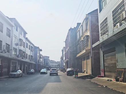 从萍乡排上一路向西,秘境解锁:醴陵边远乡镇一日寻踪记”。#DOU来这里过元旦 #2025旅行高光时刻回顾 #交换世界计划 #交出你的旅行关键词 #我的旅行日记