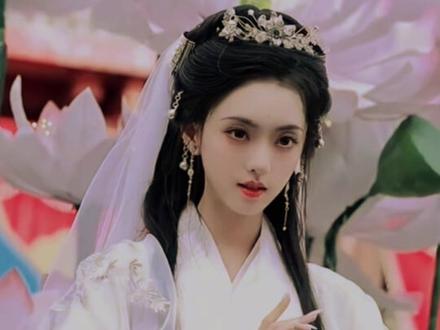 这个观音长着一副慈悲的面孔 #山海观雾