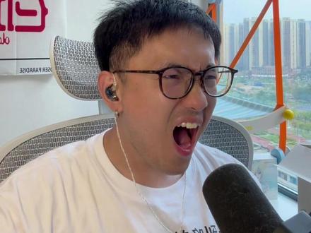 红狼蚀金玫瑰主题曲《Dawn(黎明将至)》reaction! 真实锐评三角洲歌曲~
这气势磅礴的力量感~ 红狼是个BOSS吧?
#reaction #三角洲行动 #黎明将至 #红狼 #蚀金玫瑰