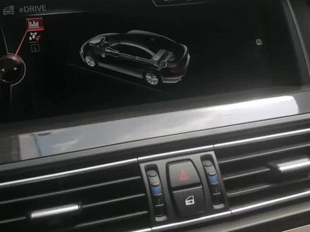 宝马F18-530Le插电式混合动力车型,电池出现问题我们进行拆解和维修。