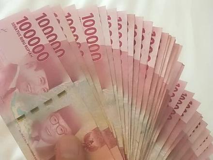 致富新方法,换成印尼盾瞬间变成百万富翁