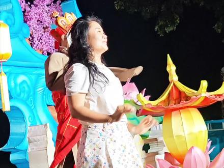 唐僧蹦迪遇到对手了#长春动植物公园#闫东#蹦迪#长春动植物公园唐僧