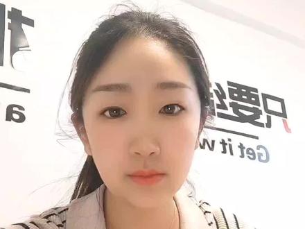 #干货分享 #会计 #新技能get 个人股权转让申报流程
一、转让方(自然人)登录自然人电子税务局web端,我要办税---分类所得申报----个人股权转让所得----进入填报----带*号为必填项,填完点下一步,股权受让方信息、附报资料填写完毕,点击下一步,收入总额、财产原值、允许扣除的税费根据上一步骤中股权转让信息自动带出,投资抵扣金额根据纳税人天使投资备案信息自动带出且不可修改,纳税人可根据实际情况修改收入总额或填写准予扣除的个人捐赠支出信息,填写完毕点击下一步,提交成功。
二、受让方是自然人或单位确认
三、流转税务机关审核
四、纳税记录开具
五、工商变更
六、税务同步